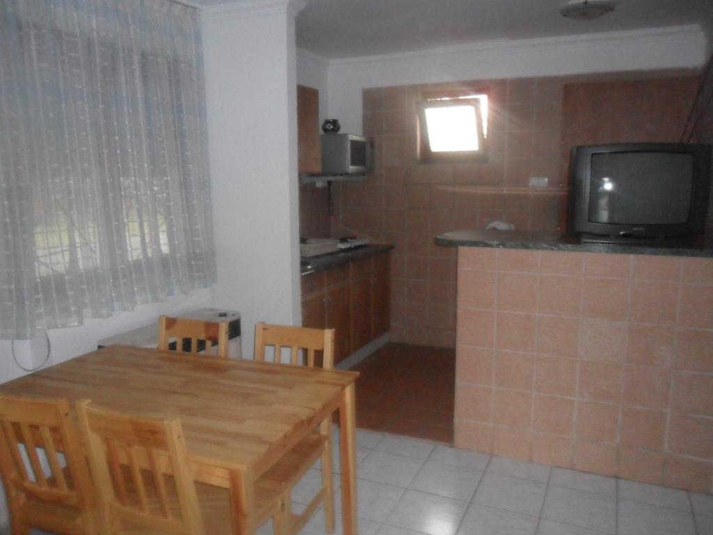 Emese Apartman Hajduszoboszlo Room photo