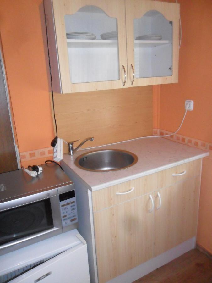 Emese Apartman Hajduszoboszlo Exterior photo